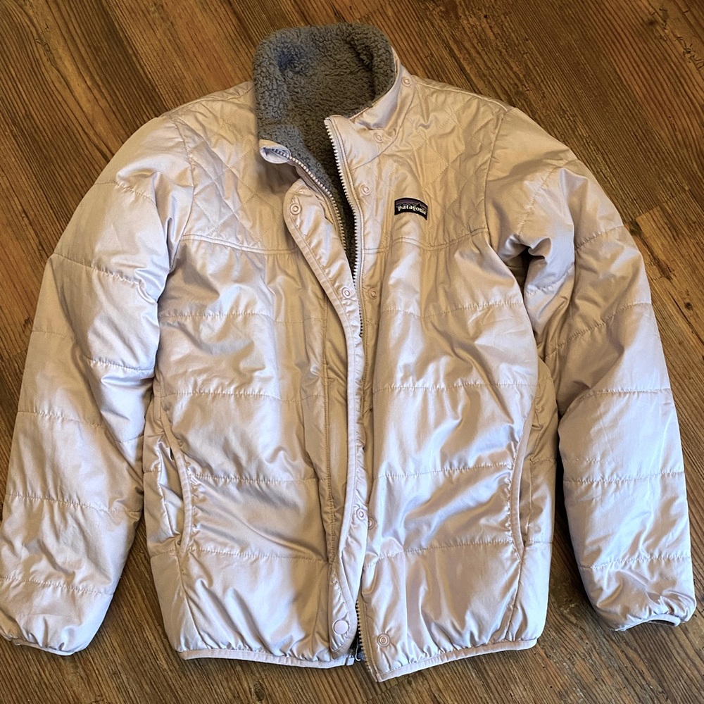 Patagonia girls size 14 reversible puffer jacket